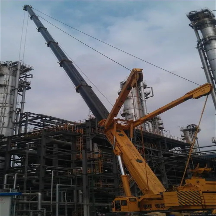 融水吊板房的吊车